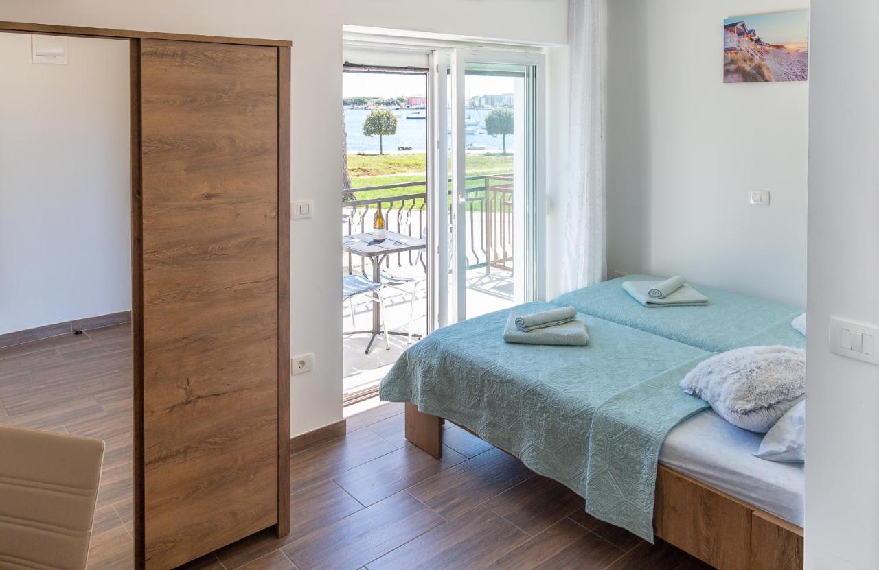 Villa Umag Seafront Extérieur photo