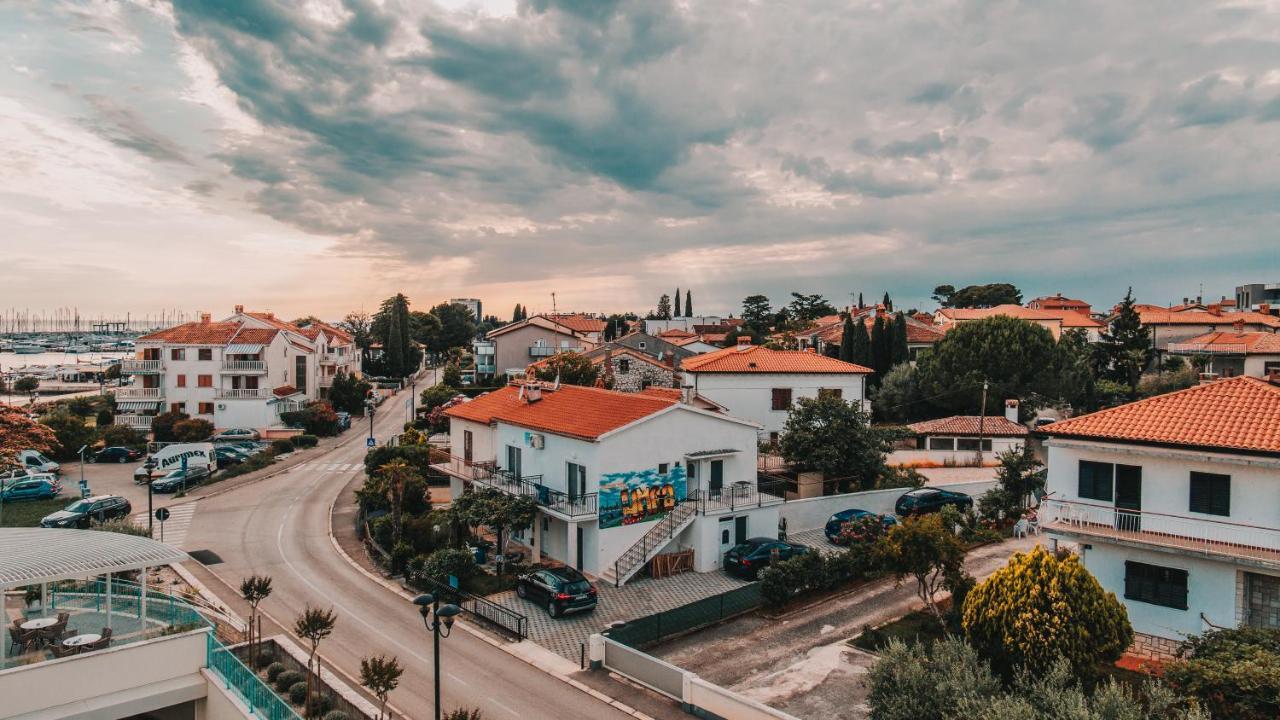 Villa Umag Seafront Extérieur photo